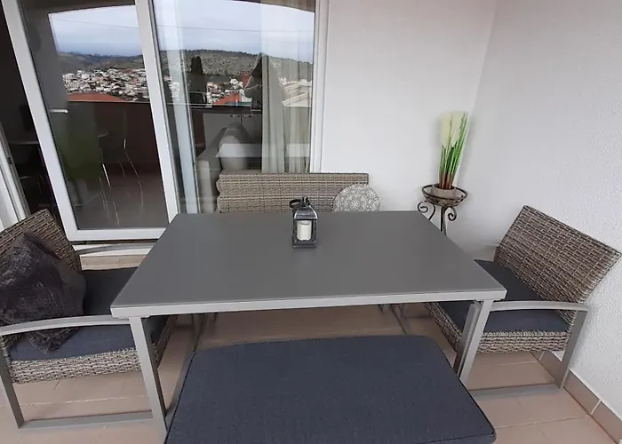 Apartamento Panorama A15 Trogir