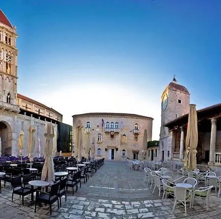 Apartament Panorama A15 *